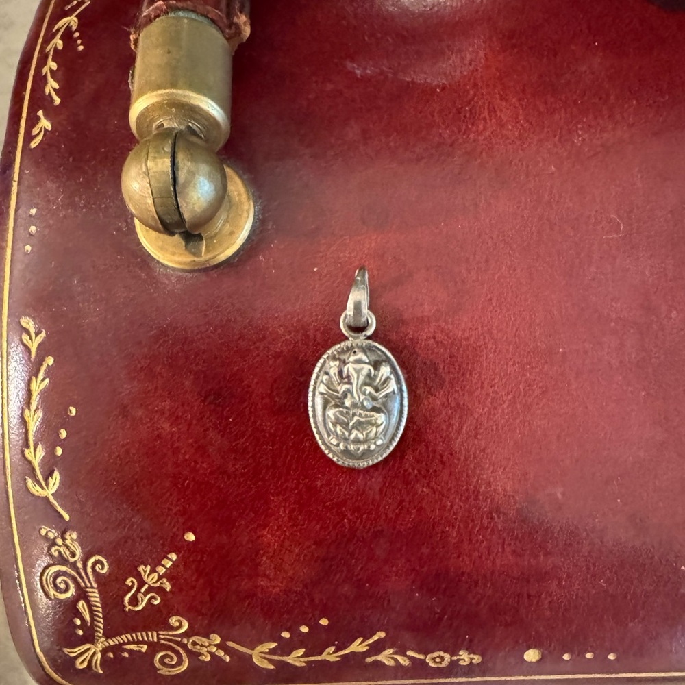 Vintage Ganesha Pendant Charm Sterling Silver Oval Pendant with Floral Design